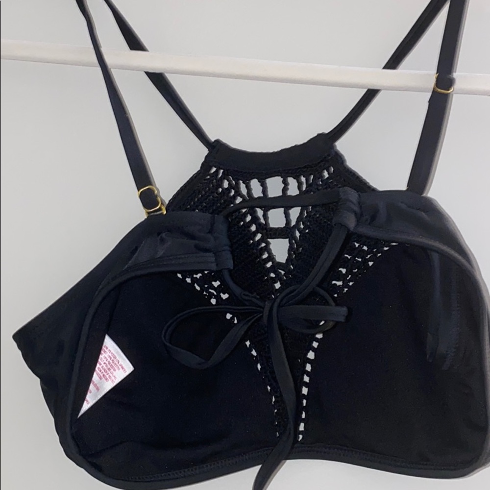 Black crochet bikini swim top - Picture 4 of 7